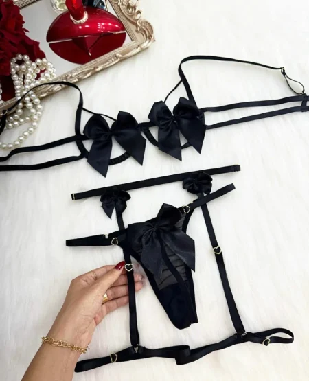 LINGERIE LAZO CON CINTA NEGRO
